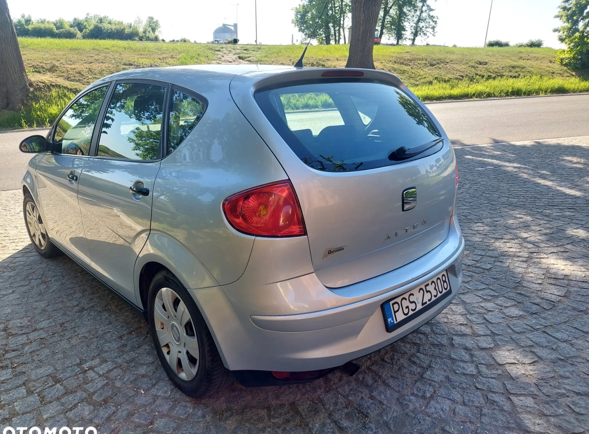 Seat Altea cena 14400 przebieg: 168000, rok produkcji 2005 z Piaski małe 781